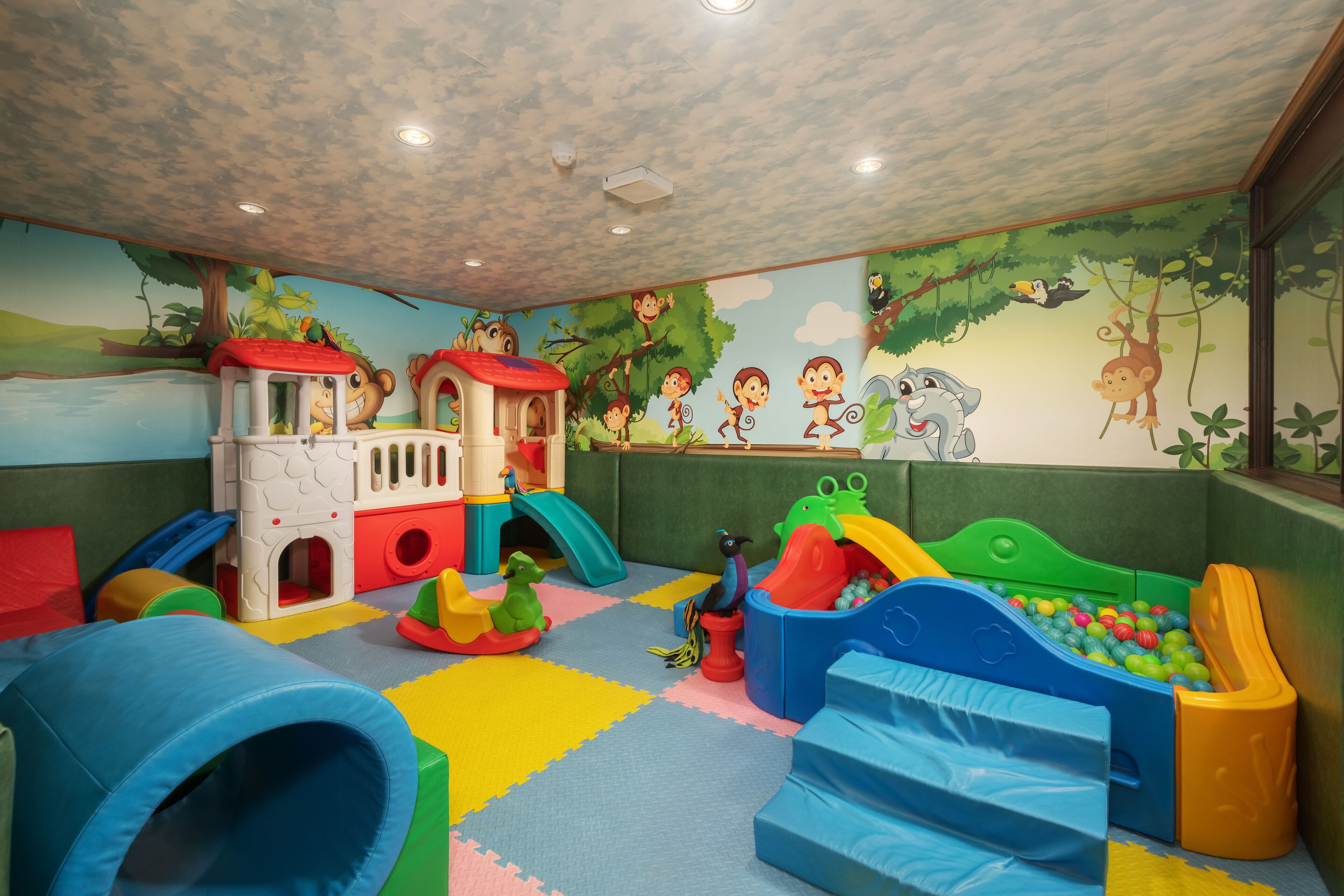 children’s play area – indoor