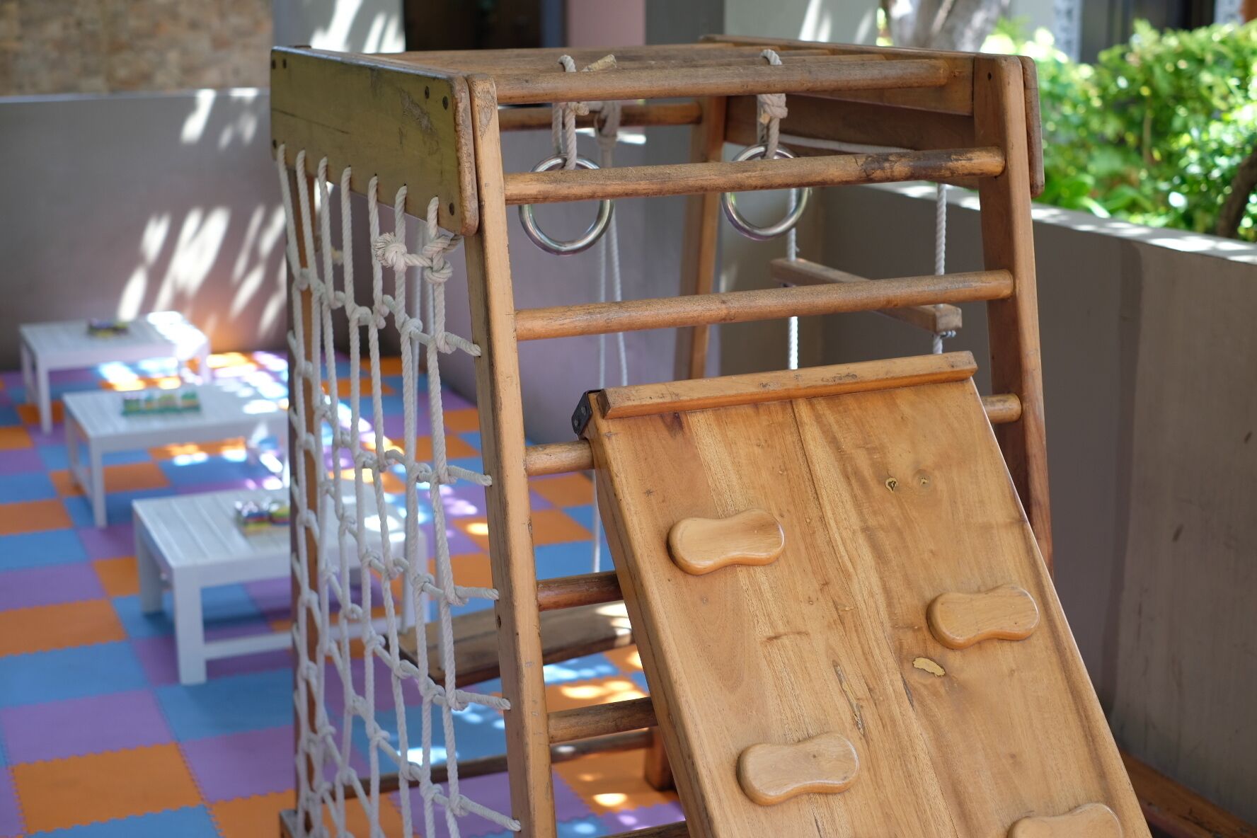 Children’s play area – outdoor