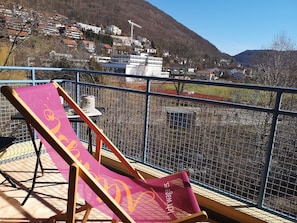 Comfort-room, balcony (small) | Allergikerbettwaren, Zimmersafe, Schreibtisch