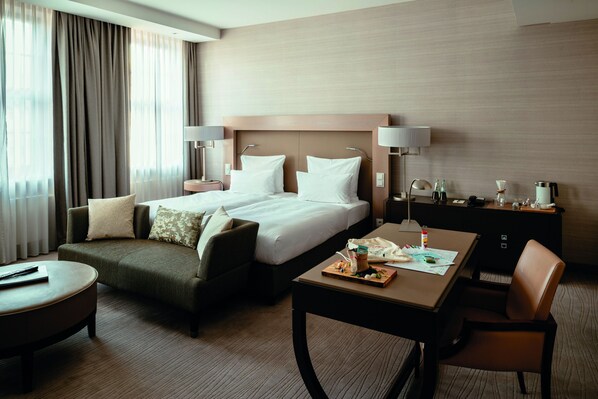 Premium bedding, minibar, in-room safe, desk