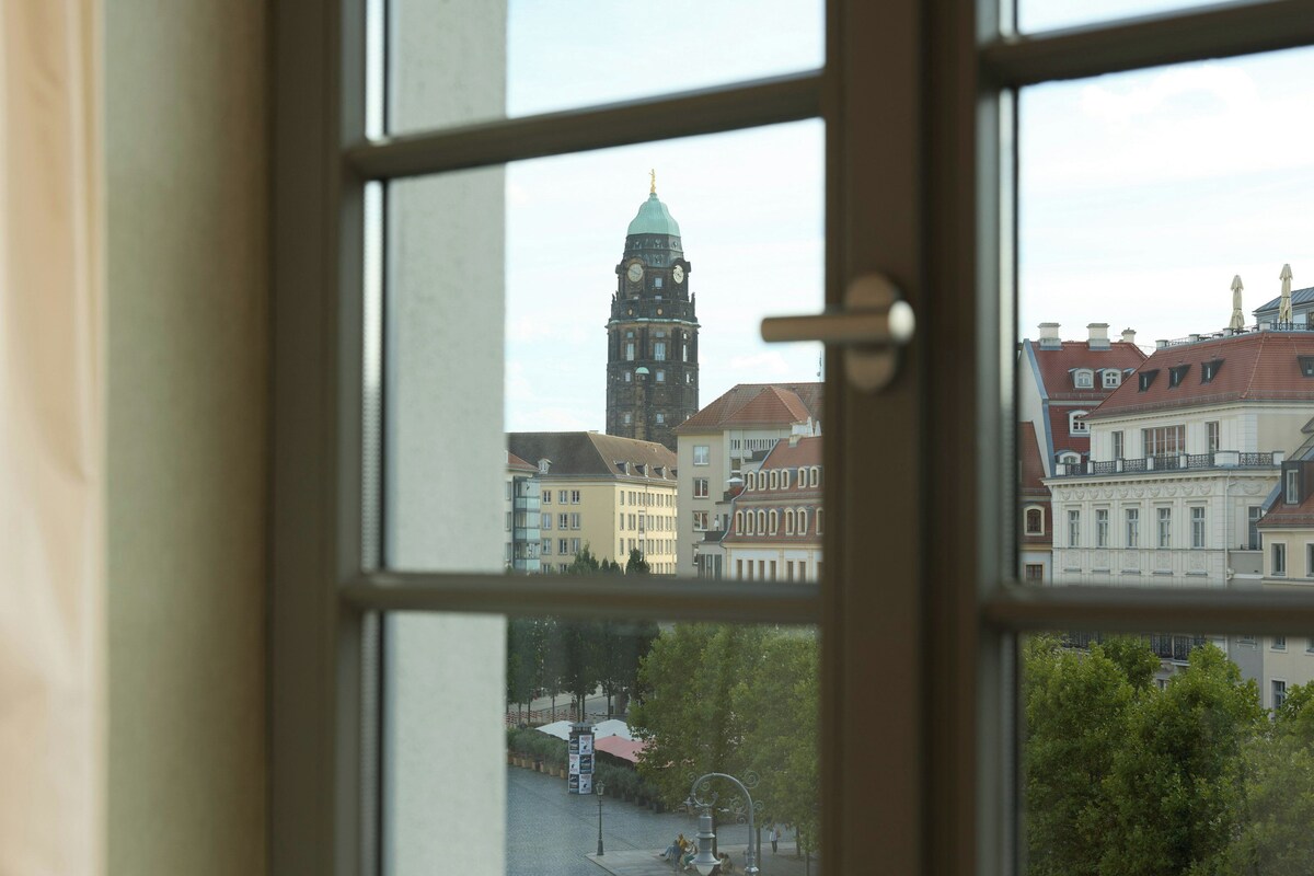 Deluxe Room, Multiple Beds, City View | View from room