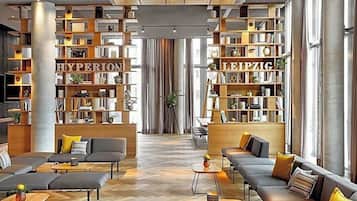 2 bars, bar sur le toit, lounge dans le hall