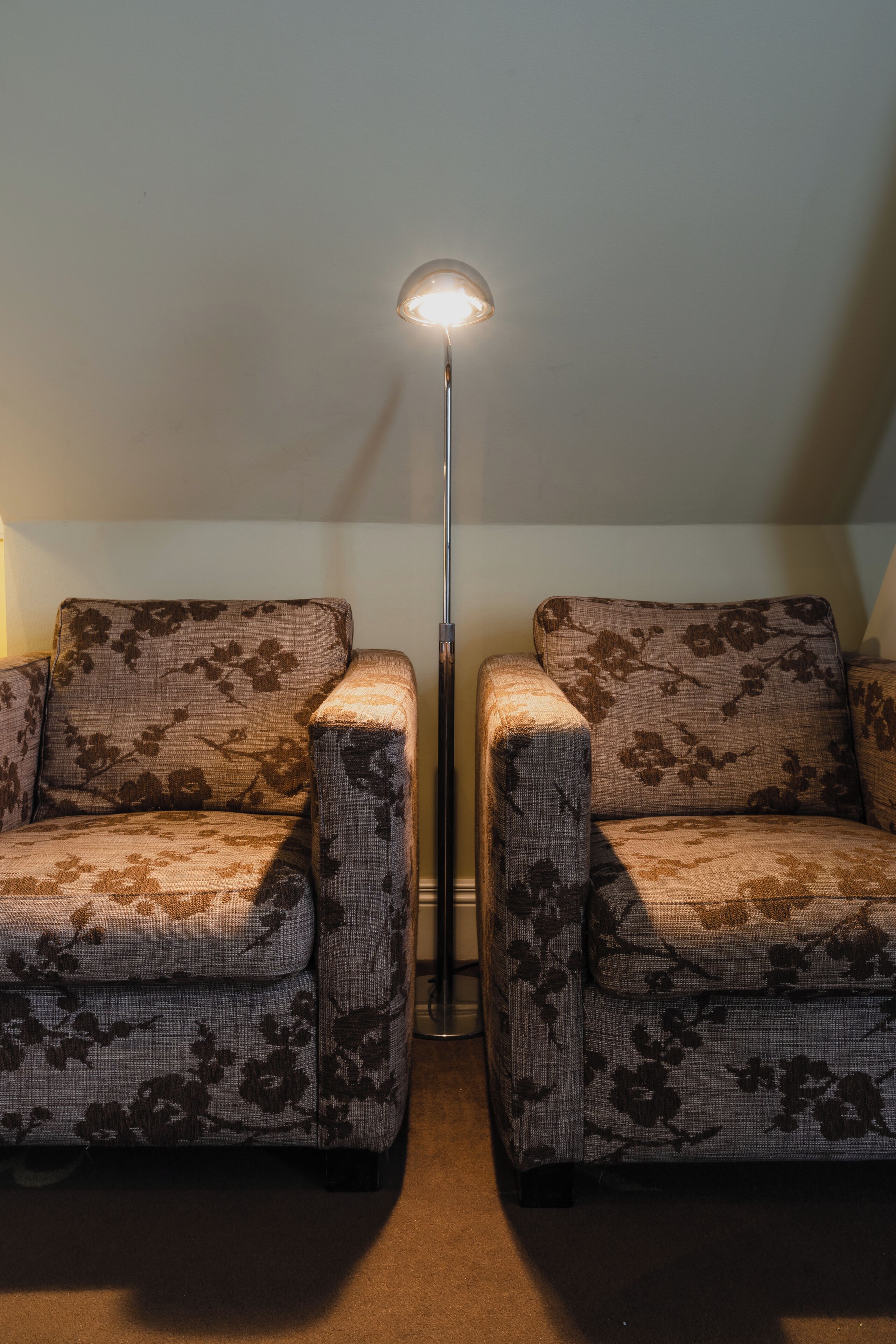 junior suite, 1 king bed | living area | flat-screen tv