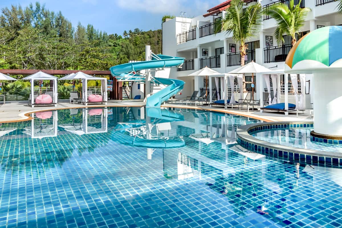 pool