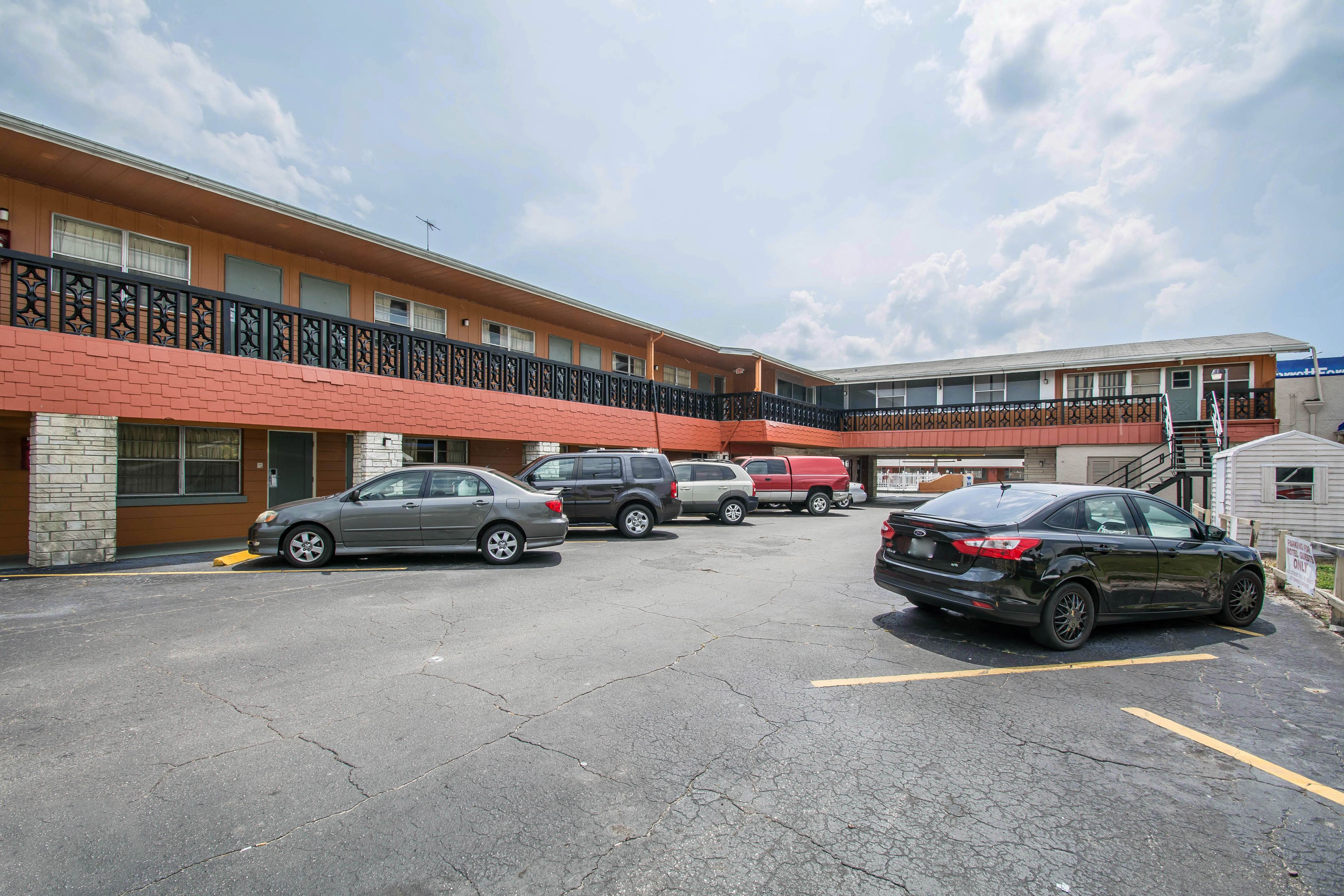 Photo - Rodeway Inn & Suites Winter Haven Chain of Lakes