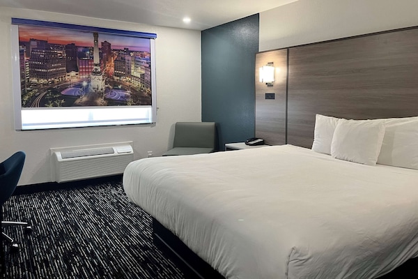 Phòng Tiêu chuẩn, 1 giường cỡ king, không hút thuốc | Két bảo mật tại phòng, bàn, khu vực làm việc phù hợp cho laptop