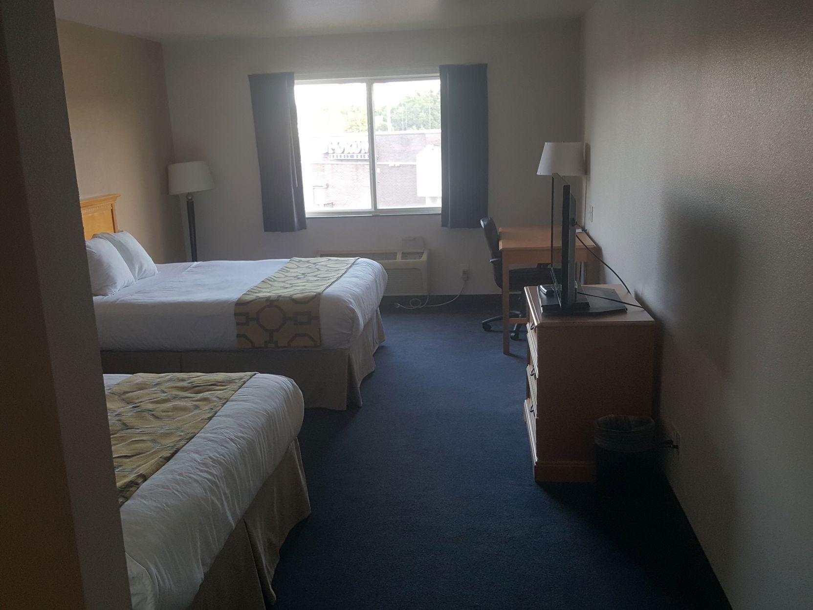 In-room safe, desk, laptop workspace, blackout drapes