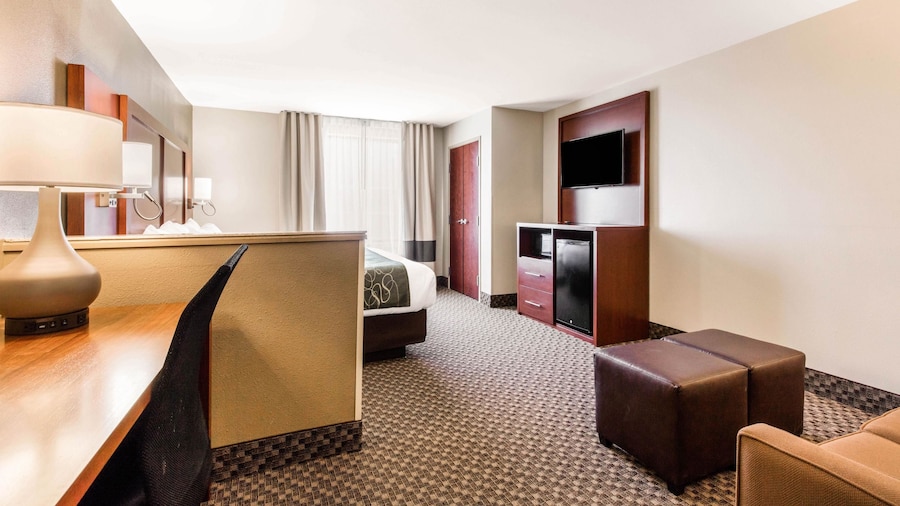 塔斯卡卢萨大学附近凯富全套房酒店