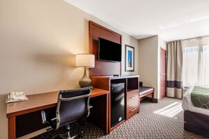 Suite, Multiple Beds, Accessible, Non Smoking