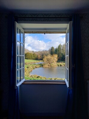 Double or Twin Room (Caractere) | Lake view