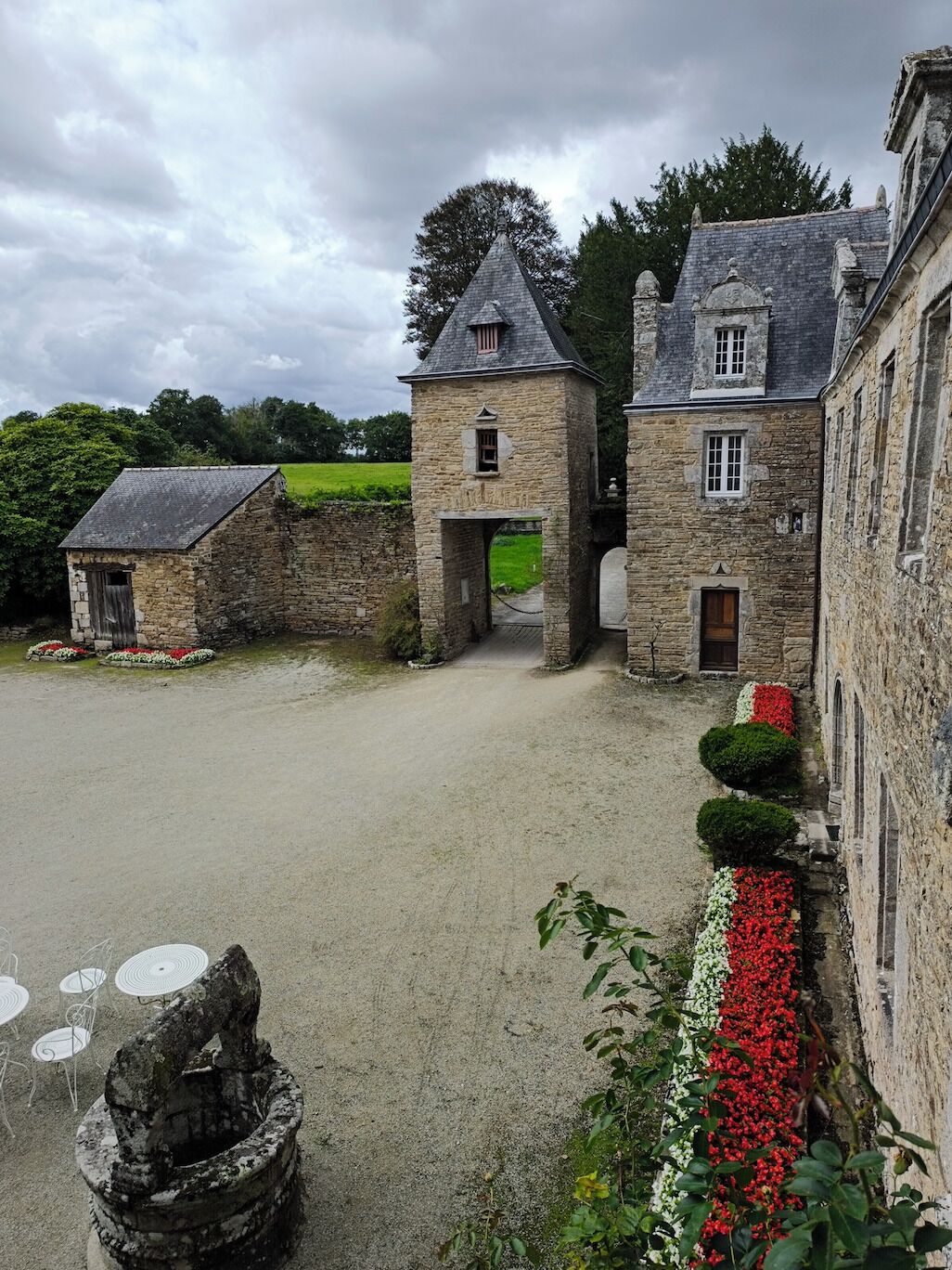 Classic-Doppel- oder -Zweibettzimmer