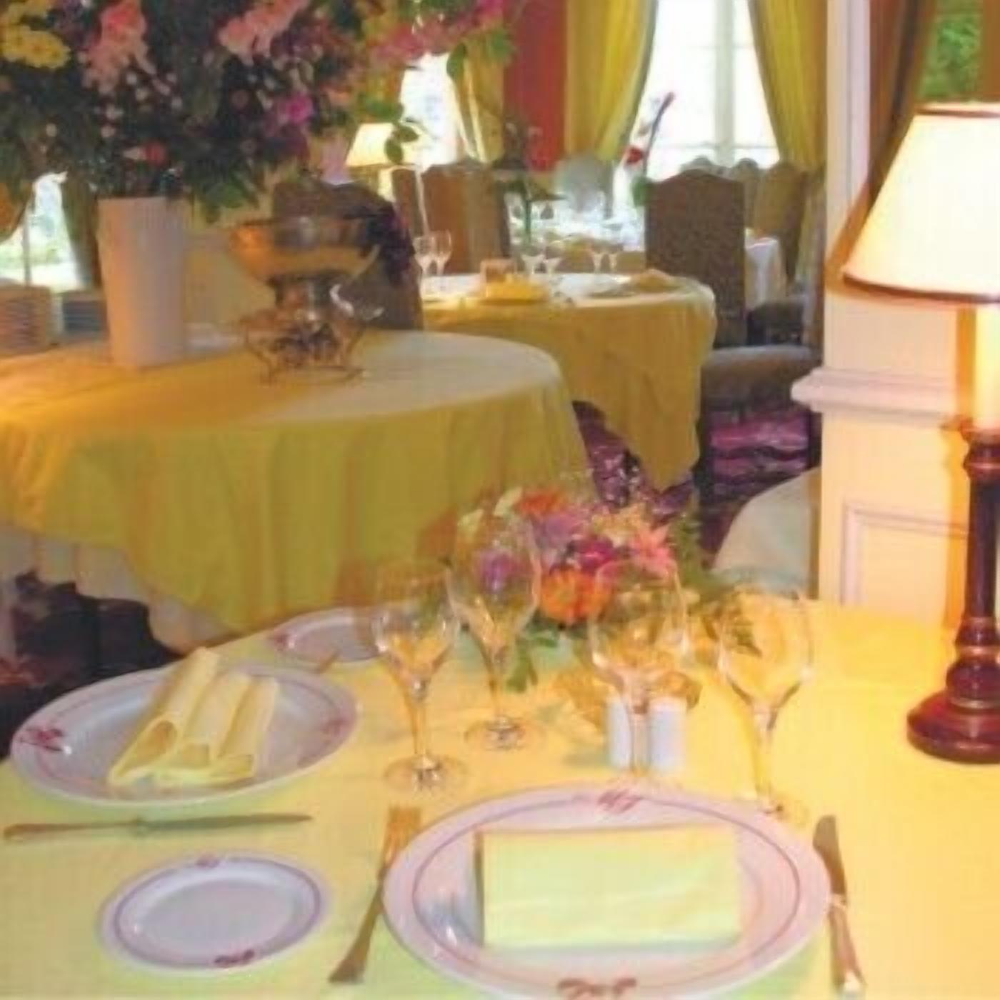 breakfast, lunch, dinner served; french cuisine