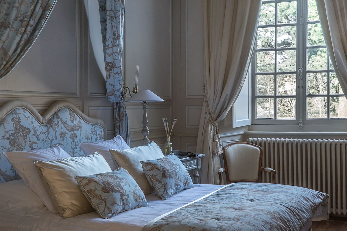 Luxe beddengoed, individueel gedecoreerd, individueel gemeubileerd