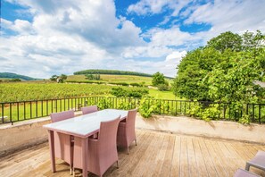 Suite Sénior, vue vignoble | Terrasse/Patio