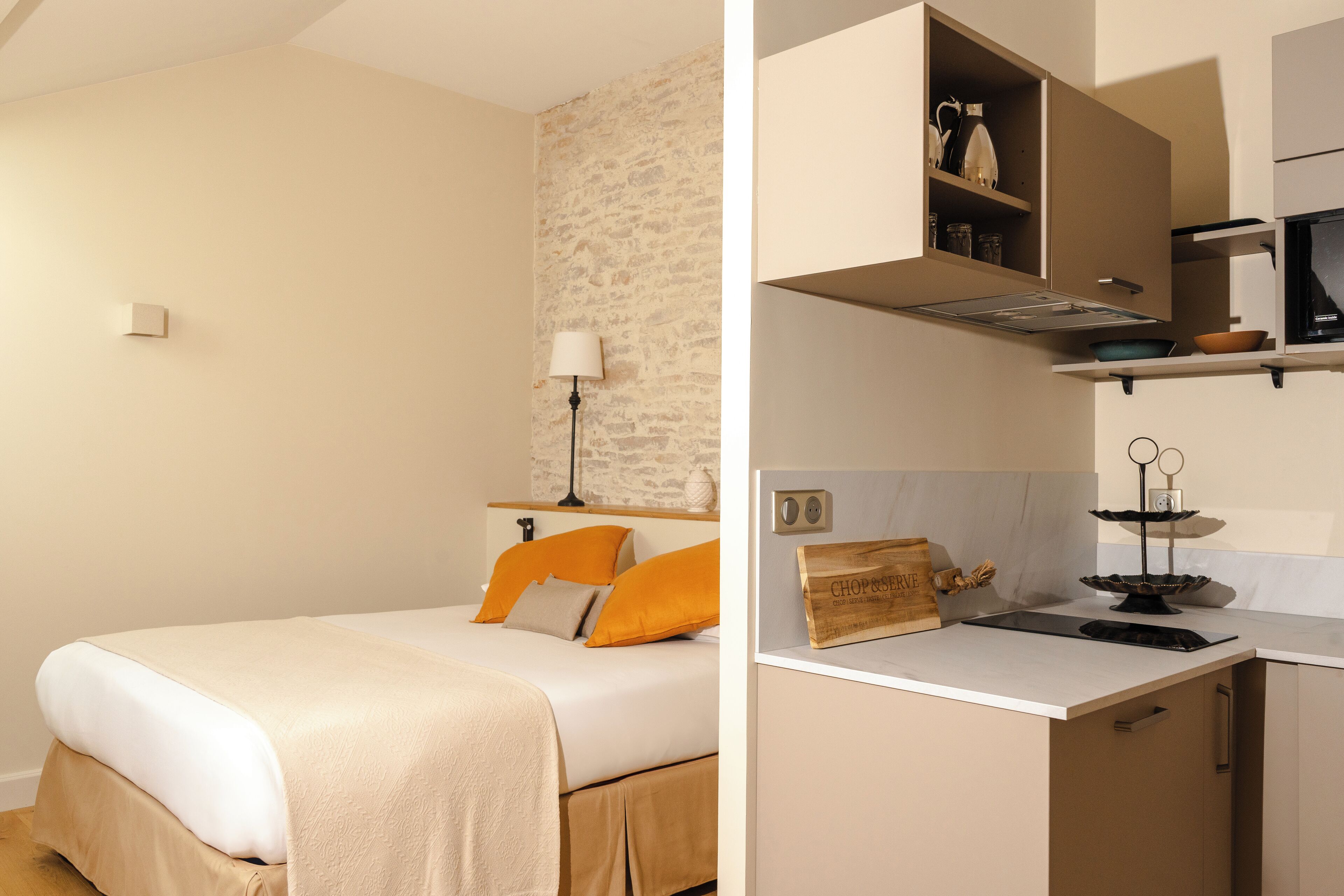 studio | private kitchen