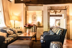 Reception hall - Hôtel Arraya (Sare)