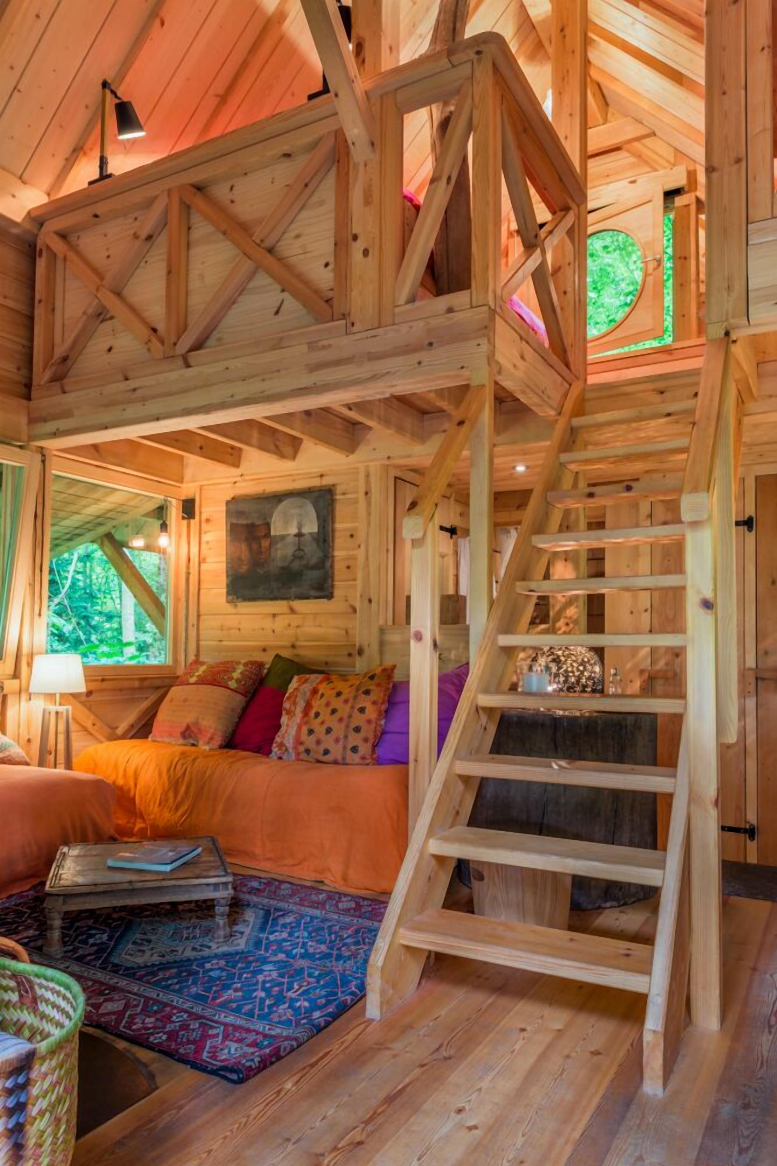 luxury suite, hot tub (datcha) | living area | flat-screen tv, dvd player, ipod dock