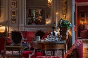 Executive lounge