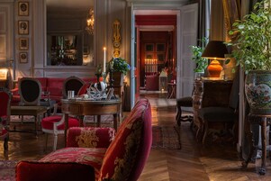 Executive lounge
