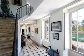 Hall