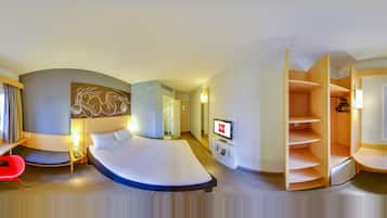 Standard Room, 1 Queen Bed