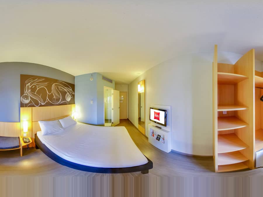 Quarto standard, 1 cama Queen | 1 quarto, frigobar, cortinas blackout, quartos à prova de som