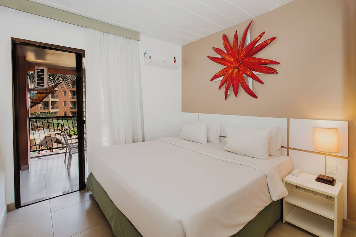 superior suite, 1 queen bed with sofa bed | 1 bedroom, minibar, in-room safe, desk