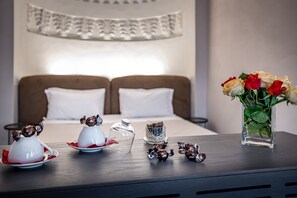 Deluxe Double Room, Garden View | Down duvets, memory-foam beds, minibar, in-room safe - Hotel La Scaletta Al Ponte Vecchio (Florence)