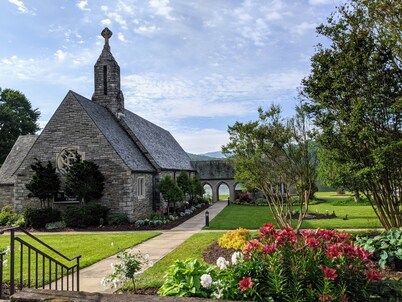 The Terrace at Lake Junaluska