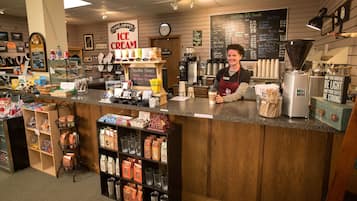 Coffee shop