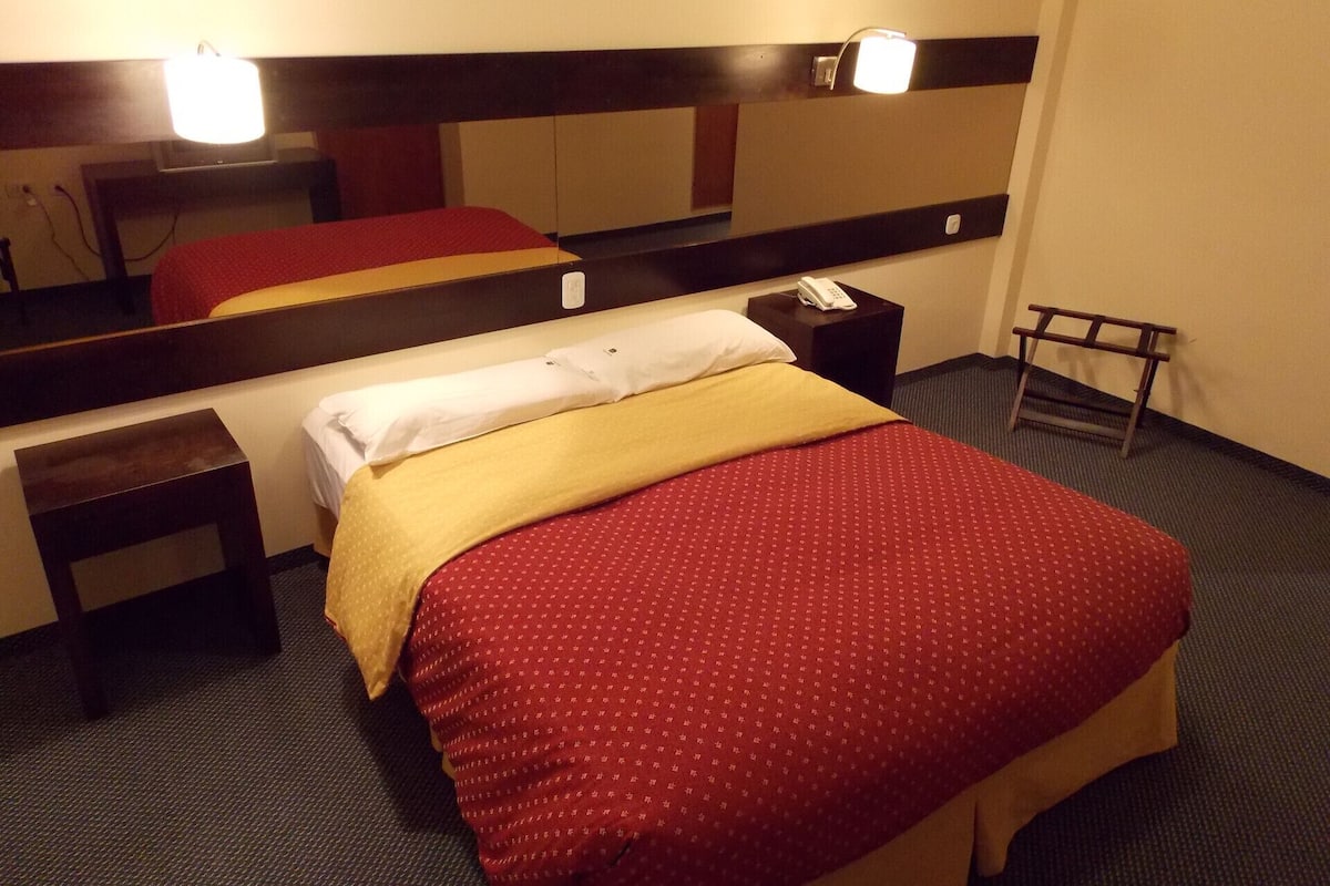 Hypo-allergenic bedding, in-room safe, individually decorated