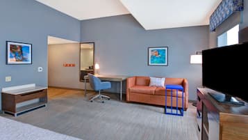 In-room safe, individually furnished, desk, laptop workspace