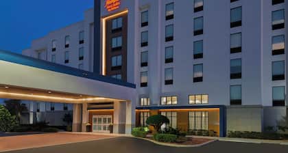 Hampton Inn & Suites Clearwater/St. Petersburg-Ulmerton Road, FL