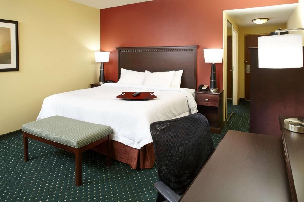 In-room safe, individually furnished, desk, laptop workspace