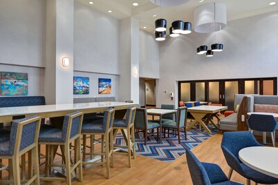 Hampton Inn & Suites Clearwater/St. Petersburg-Ulmerton Road, FL