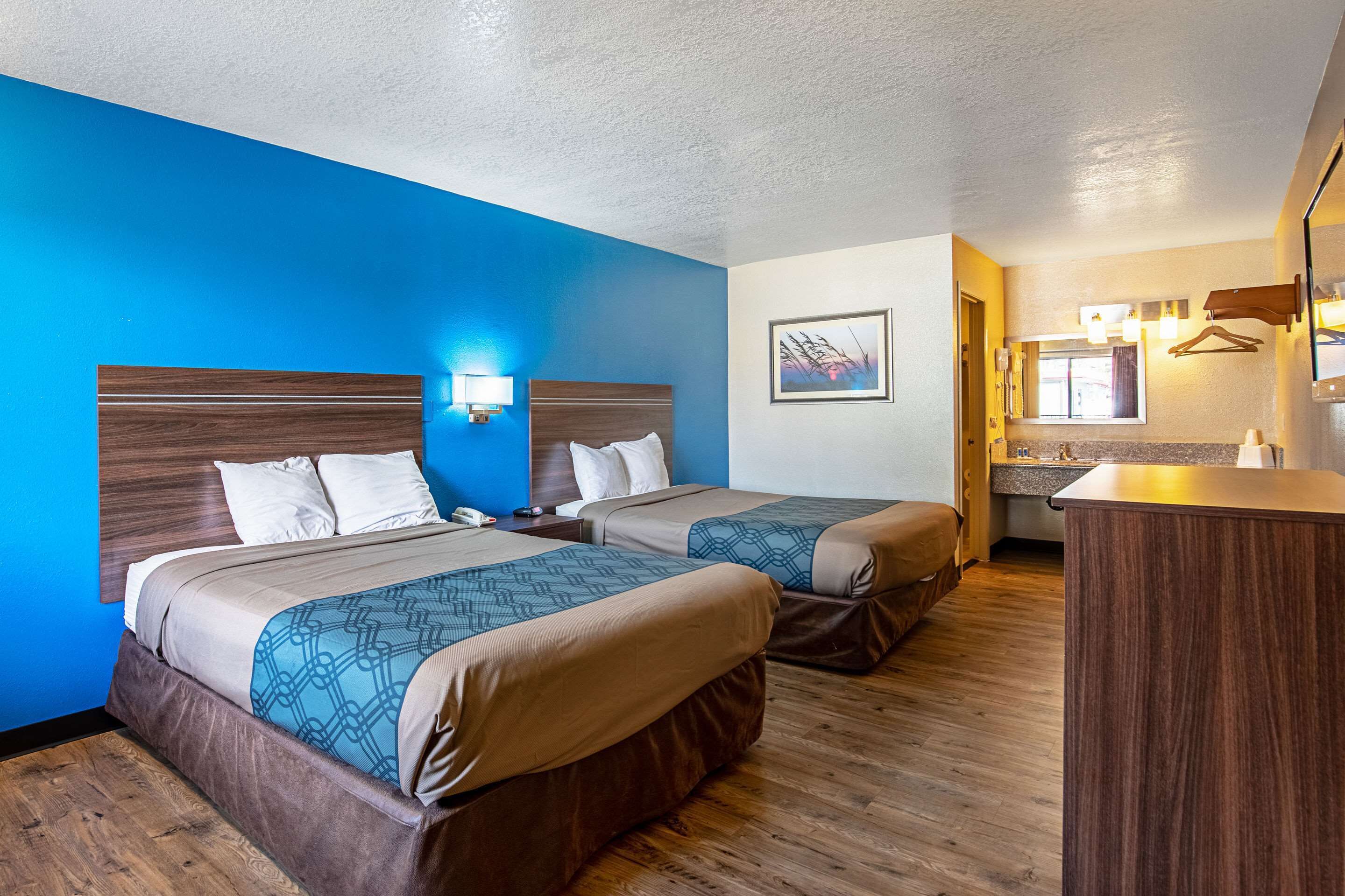 Desk, blackout curtains, free WiFi, bed sheets