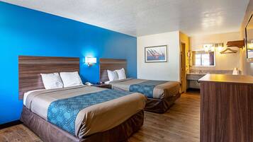 Desk, blackout drapes, free WiFi, bed sheets