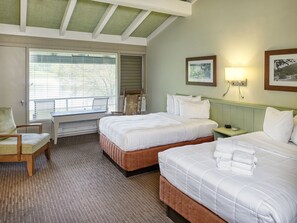 Ropa de cama de alta calidad, wifi gratis, ropa de cama y despertador