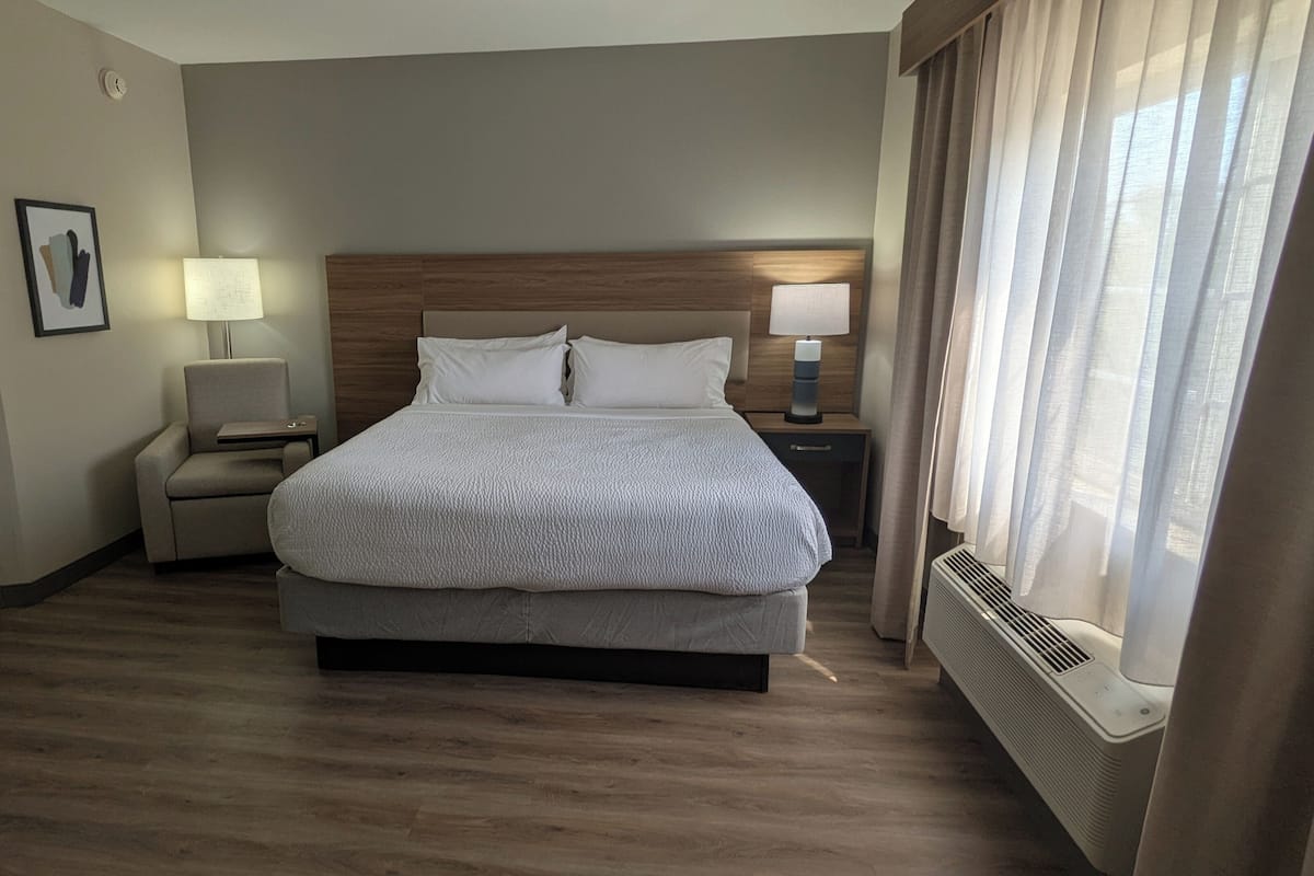 Studio Suite, 1 King Bed