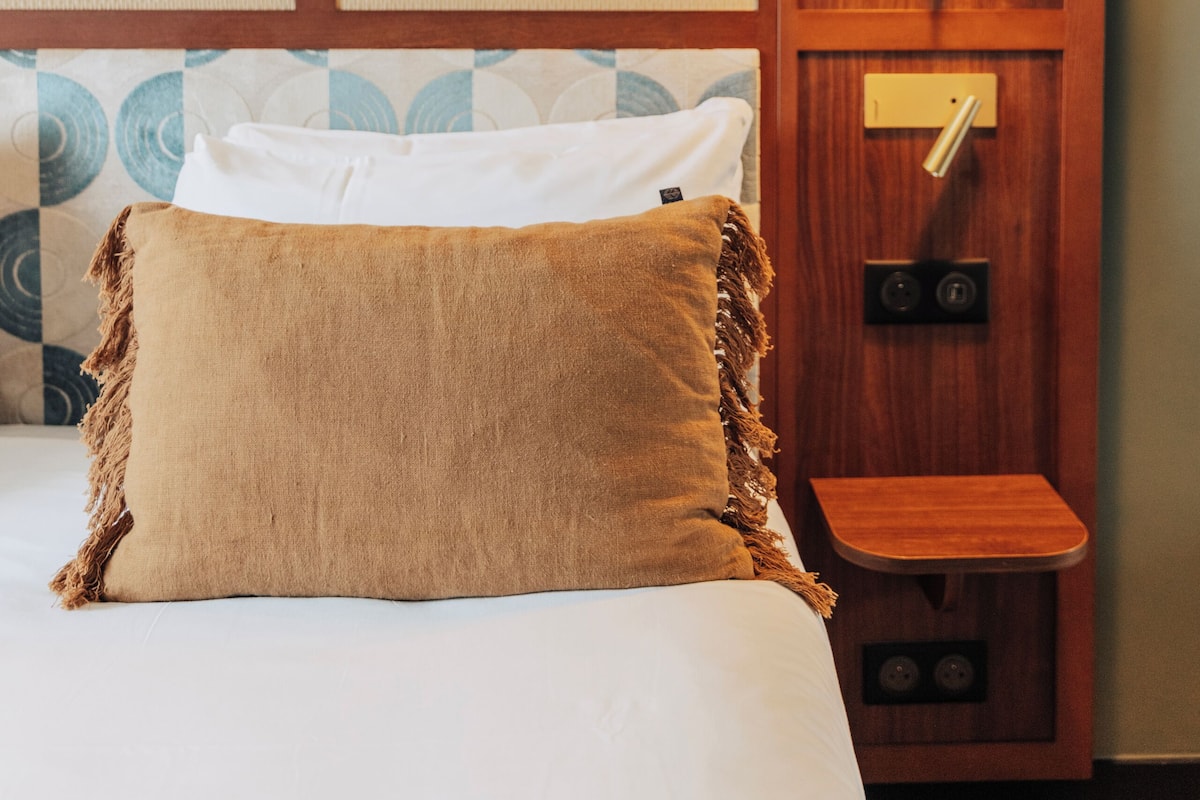 Room (Cosy) | In-room safe, blackout drapes, soundproofing, free cribs/infant beds