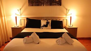 1 Schlafzimmer, individuell dekoriert, individuell eingerichtet