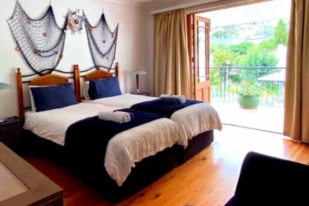 Le Bay Lodge