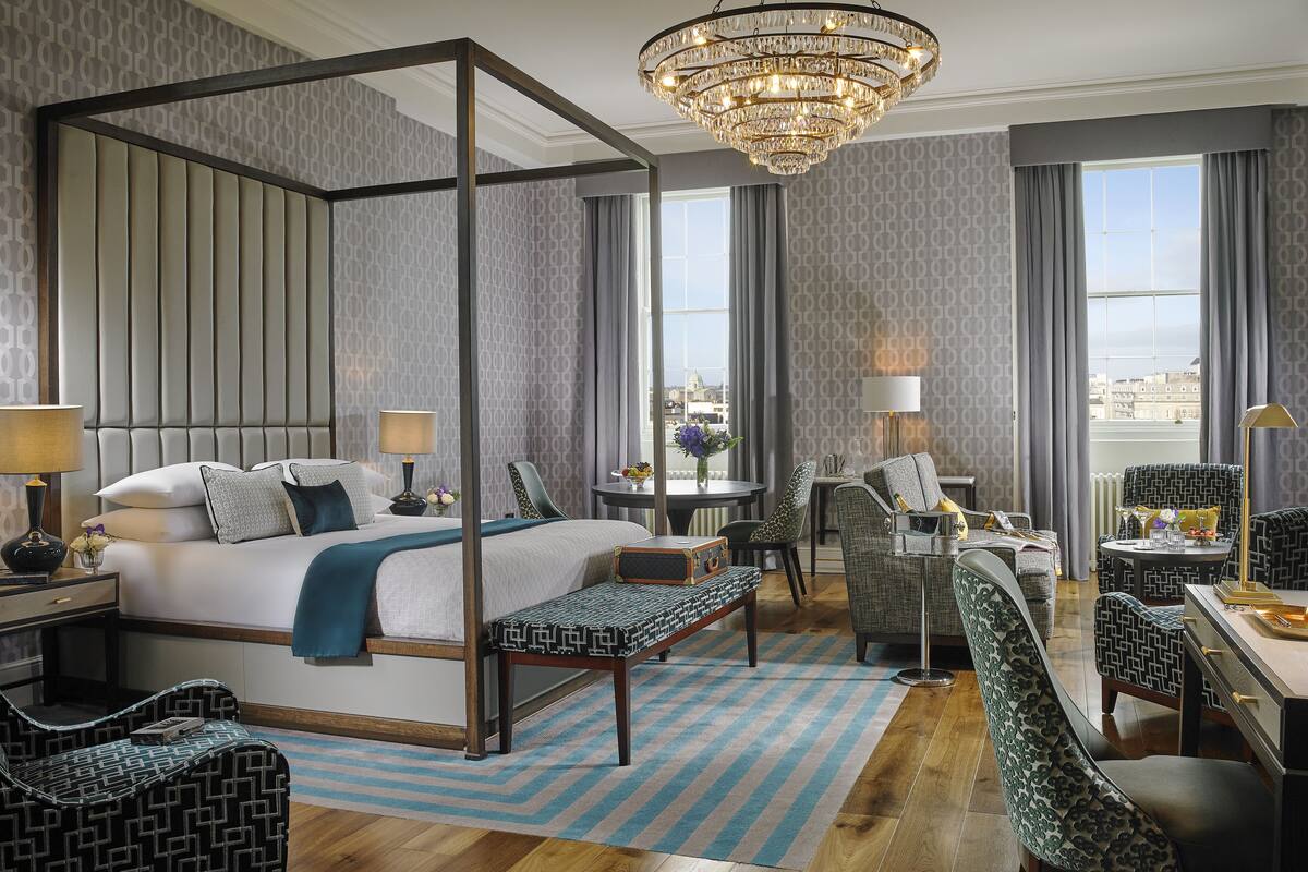 james hardiman suite ( (four poster bed) | minibar, individually decorated, individually furnished, desk