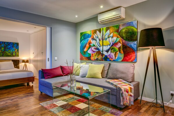 Suite, 1 Schlafzimmer | Bügeleisen/Bügelbrett, kostenloses WLAN, Bettwäsche