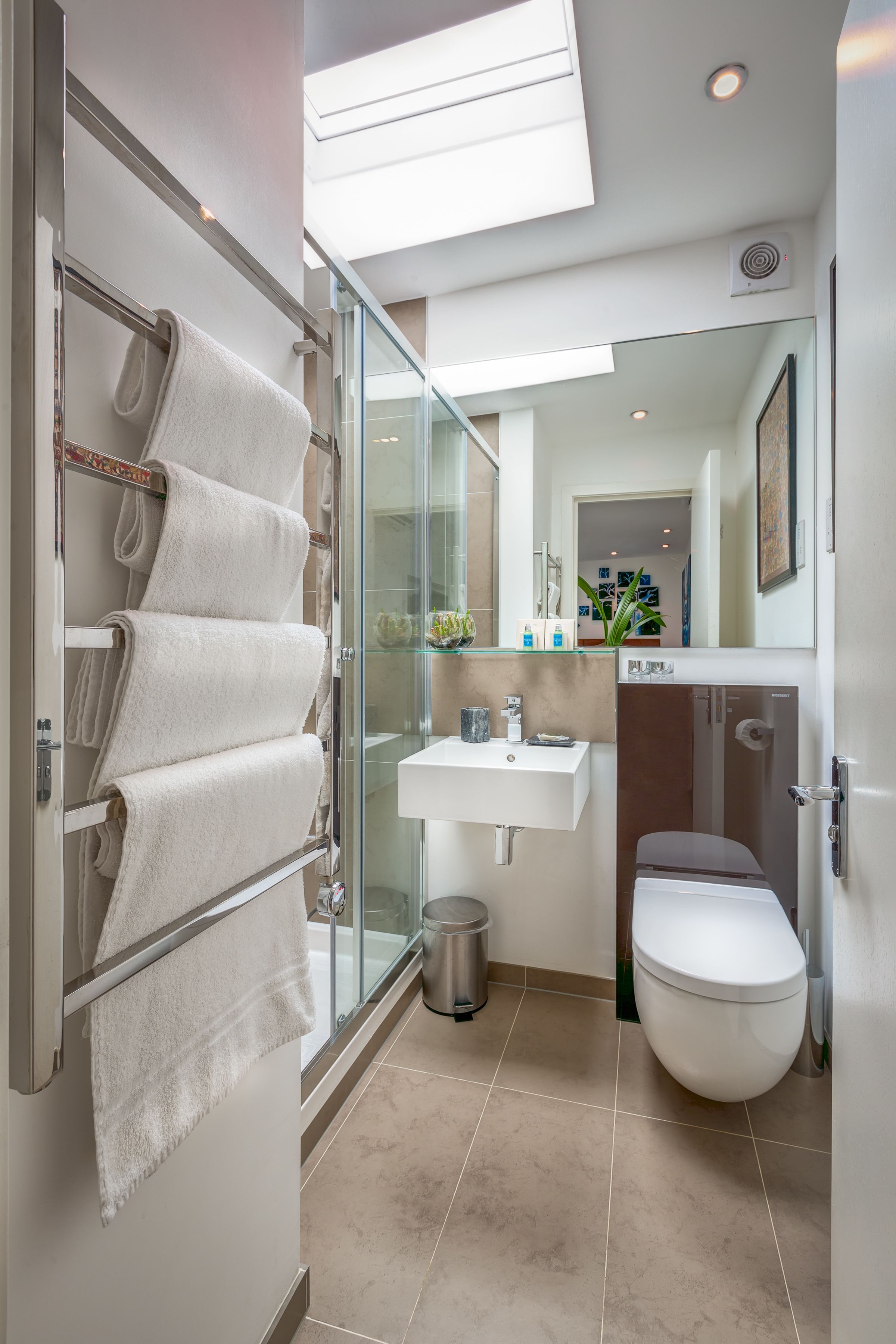 studio | bathroom | free toiletries, hair dryer, towels, soap