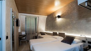 1 bedroom, premium bedding, in-room safe, desk - Hotel Bolzano (Milan)