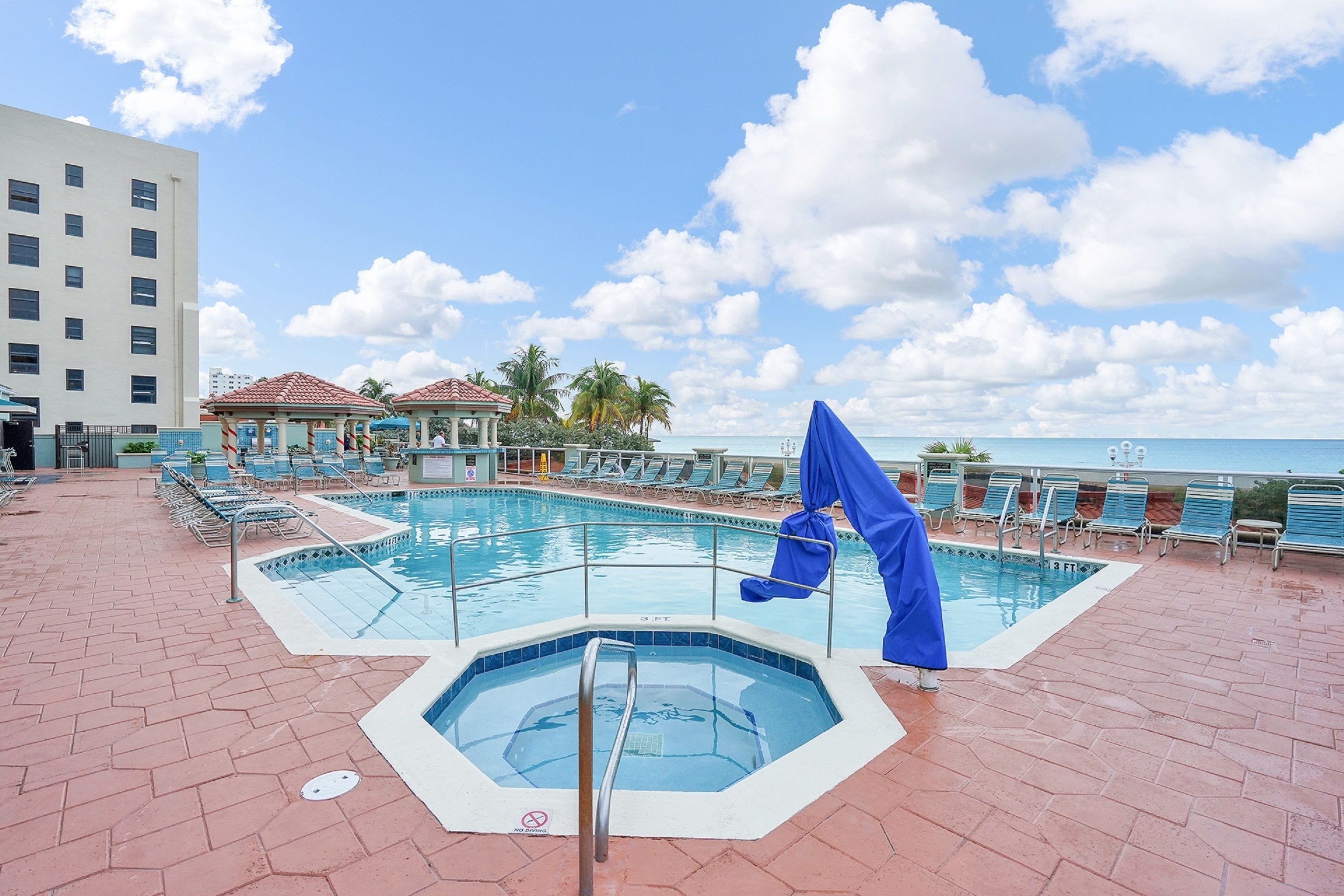 Foto - Hollywood Beach Tower