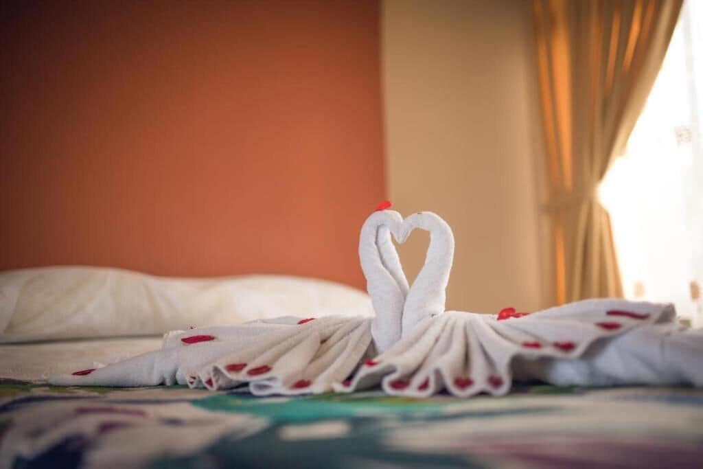 standard room | desk, blackout curtains, free wifi, bed sheets