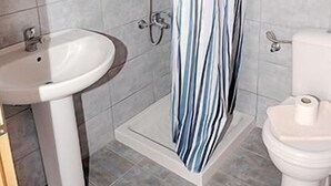 Séchoir à cheveux, bidet