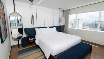 Suite presidencial, 1 cama de matrimonio grande, bañera | Minibar, caja fuerte, escritorio y cortinas opacas